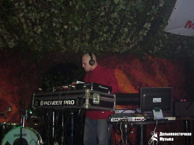 ��������� Electro-c-���� - 2003. ���������, 12 ������� 2003 �. - 3
