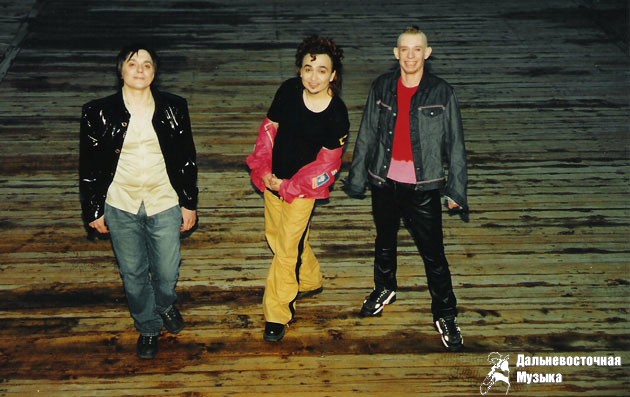 ���������� �� NOX MUSIC, ��� 2001 �.