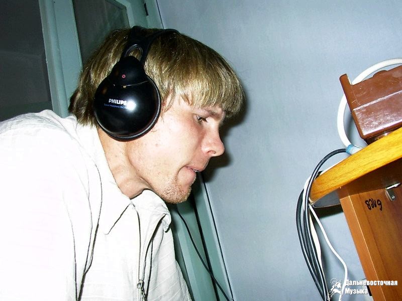 ������, 2003 �.