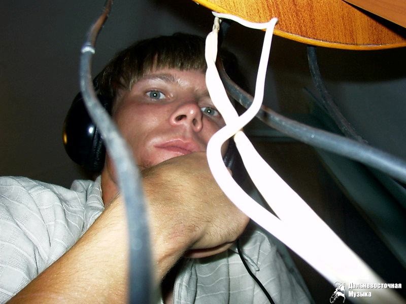 ������, 2003 �.